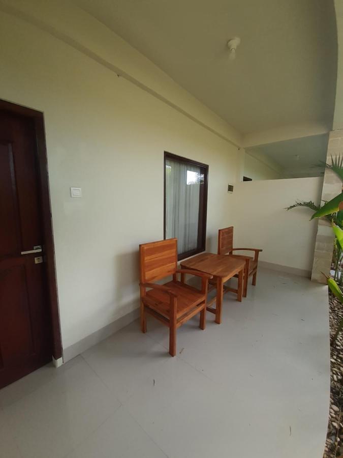 Kamala Hotel Selong Belanak Exterior photo